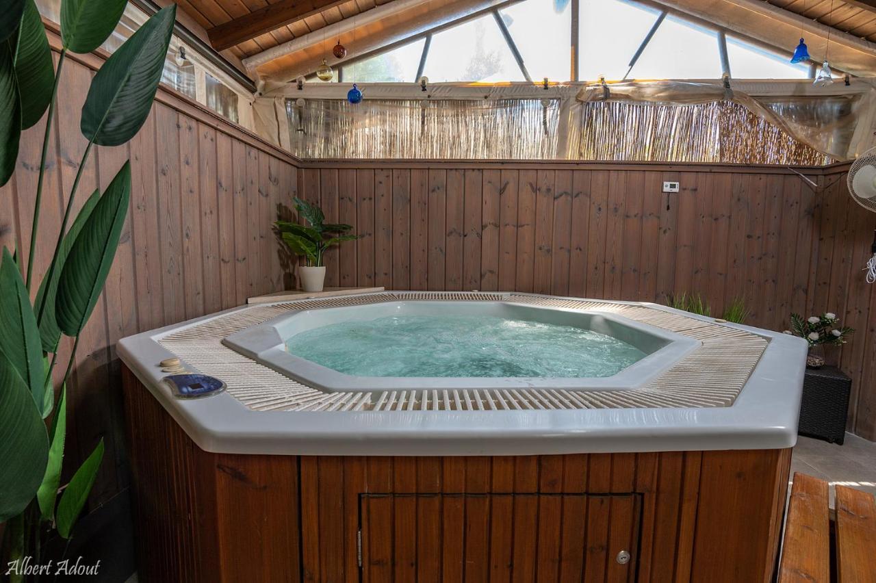 Talia Cabin Guest & Spa Рош Пина Екстериор снимка