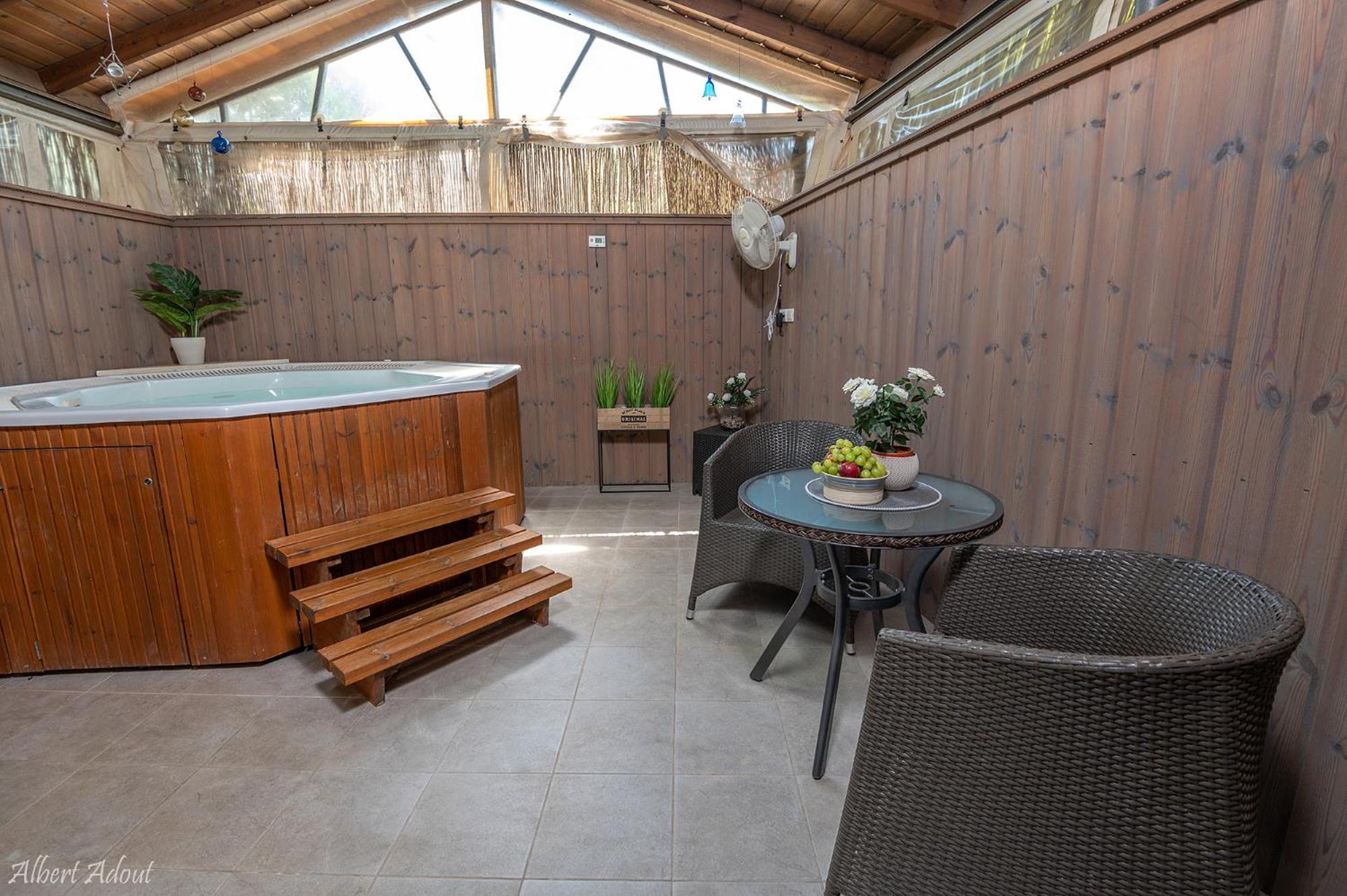 Talia Cabin Guest & Spa Рош Пина Екстериор снимка